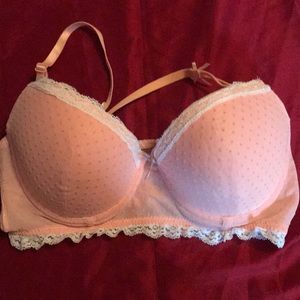 Jessica Simpson peach bra